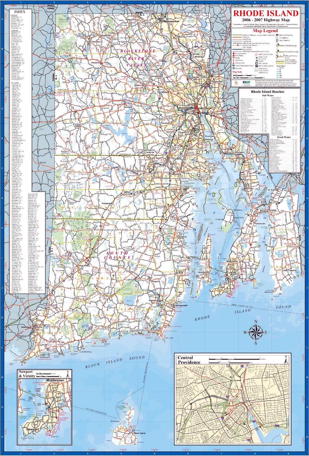 Large highway map of the state of Rhode Island
